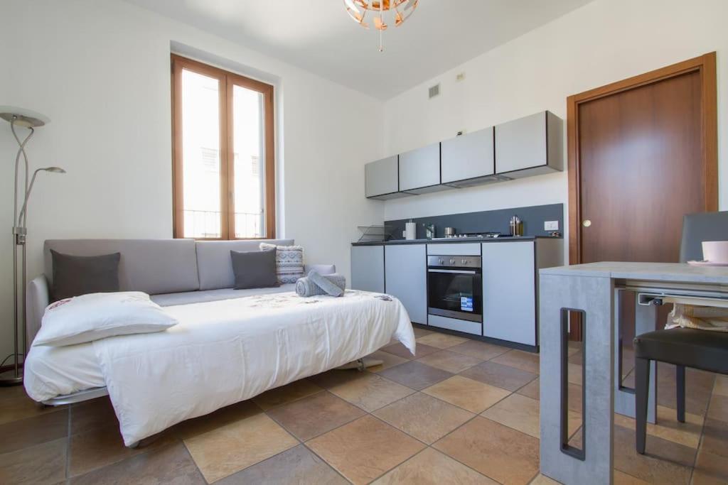 Fabulous Studio In Monza 15 Km To Milan City Centre Eksteriør billede